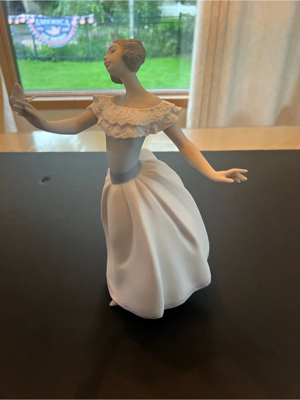 Elegant White Porcelain Ballerina Figurine Decorative Accent